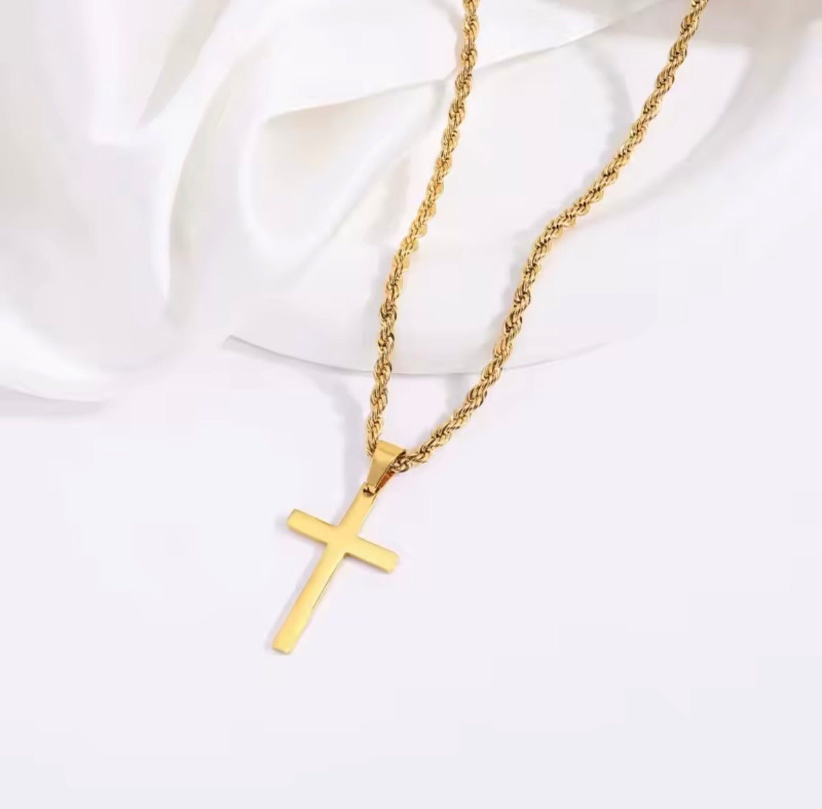 Minimal Cross Necklace